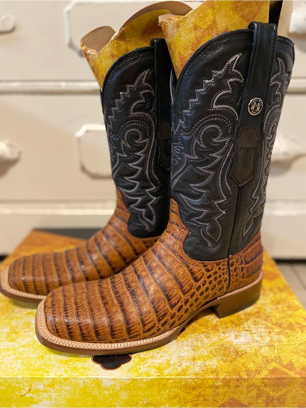 Tanner Mark Cayman Belly Men's Black and Brown Western Cowboy Boots Size 7.5